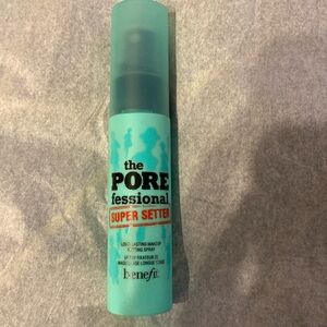 *New Benefit the professional super setter travel size mini spray